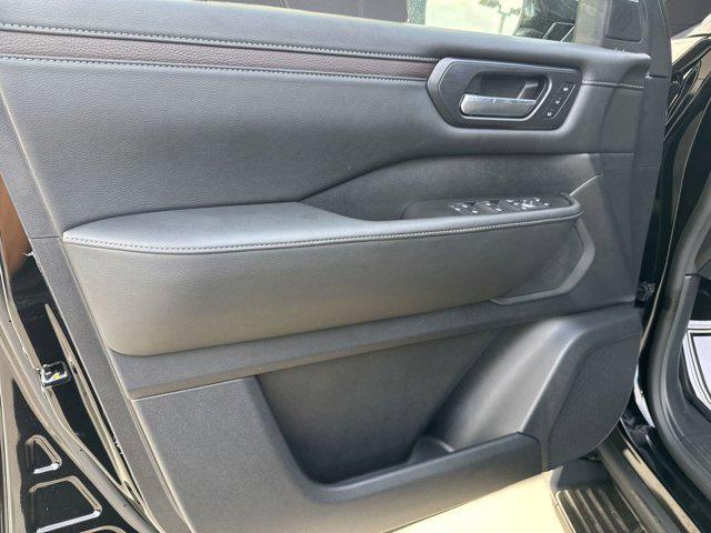 new 2025 Nissan Armada car, priced at $61,492