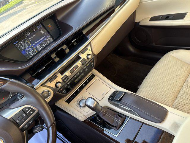 used 2016 Lexus ES 350 car, priced at $19,999