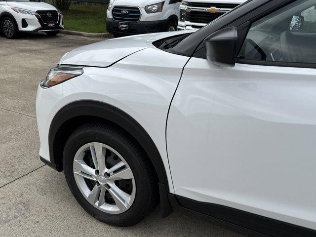 new 2025 Nissan Kicks car, priced at $23,171