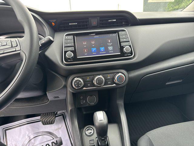 new 2025 Nissan Kicks car, priced at $23,171