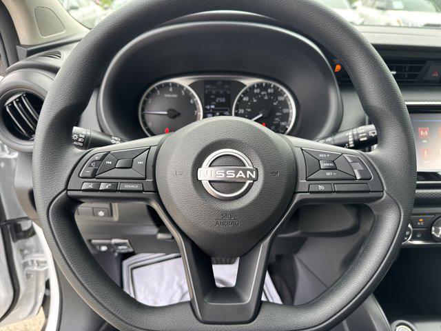 new 2025 Nissan Kicks car, priced at $23,171