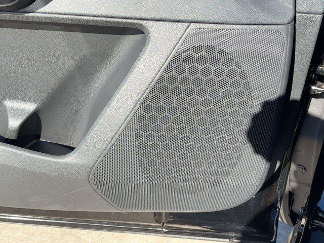 new 2025 Nissan Pathfinder car, priced at $36,991