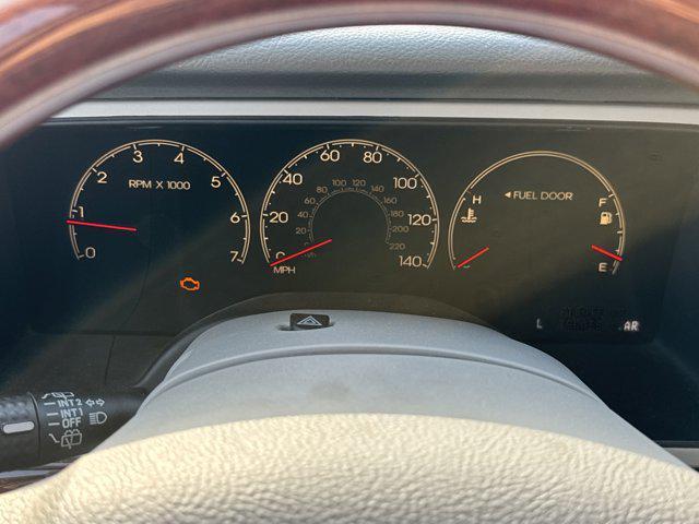 used 2006 Lincoln Navigator car, priced at $7,999