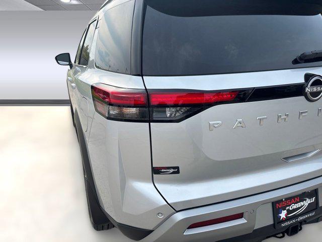 new 2025 Nissan Pathfinder car, priced at $44,851