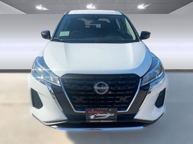 new 2025 Nissan Kicks car, priced at $21,821