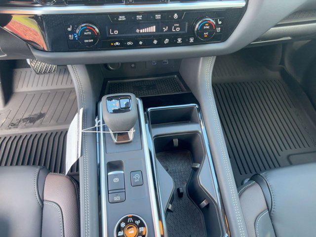 new 2025 Nissan Pathfinder car, priced at $44,491