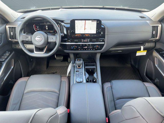 new 2025 Nissan Pathfinder car, priced at $44,491