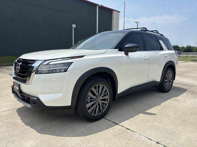 new 2024 Nissan Pathfinder car, priced at $45,633