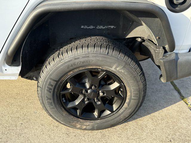 used 2019 Jeep Wrangler Unlimited car, priced at $19,998