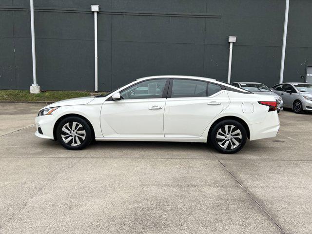 used 2021 Nissan Altima car, priced at $18,999