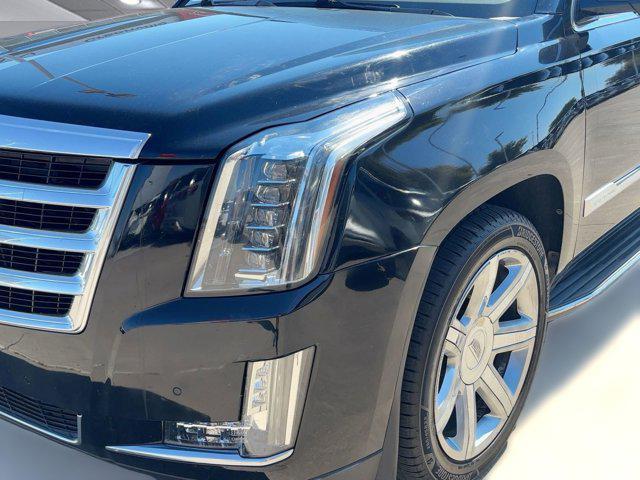 used 2016 Cadillac Escalade ESV car, priced at $15,577
