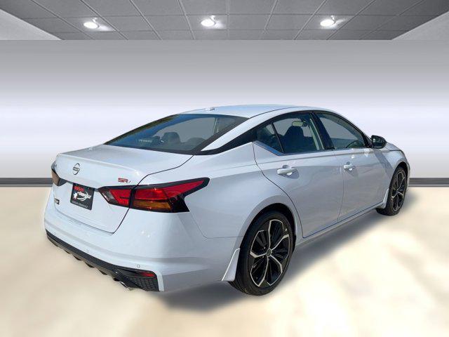 new 2025 Nissan Altima car, priced at $31,291