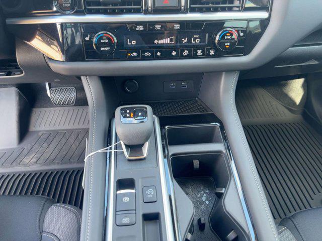 new 2025 Nissan Pathfinder car, priced at $34,391