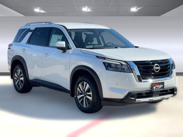 new 2025 Nissan Pathfinder car, priced at $38,491