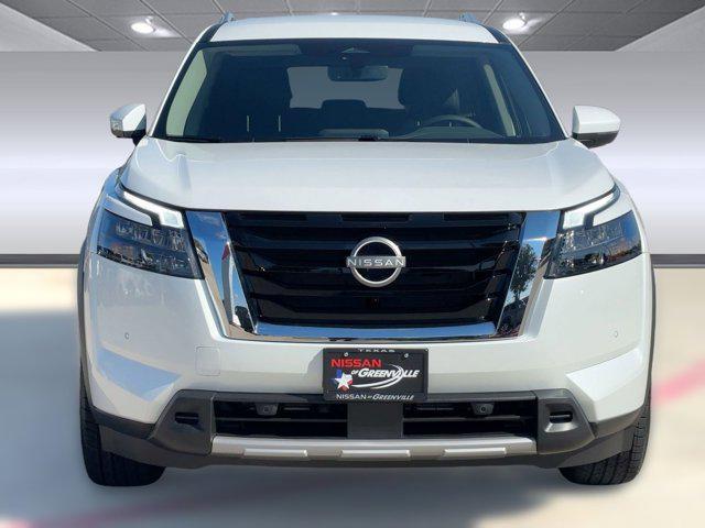 new 2025 Nissan Pathfinder car, priced at $38,491