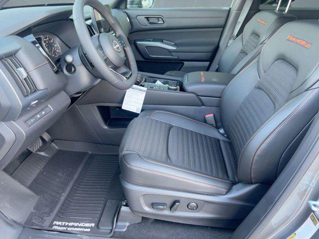 new 2025 Nissan Pathfinder car, priced at $36,991