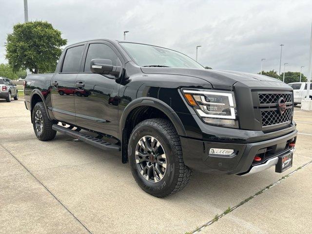 new 2024 Nissan Titan car, priced at $51,336