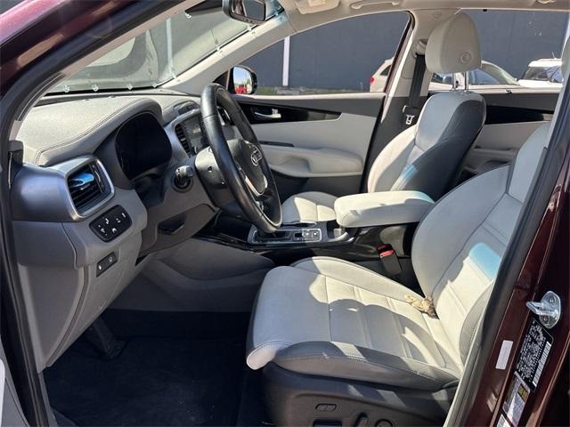 used 2019 Kia Sorento car, priced at $18,998