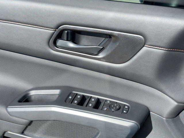 new 2025 Nissan Pathfinder car, priced at $37,491