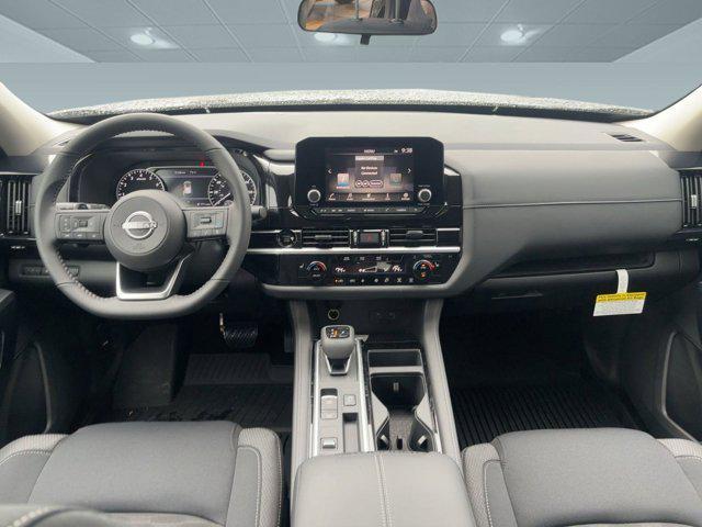 new 2025 Nissan Pathfinder car, priced at $33,991