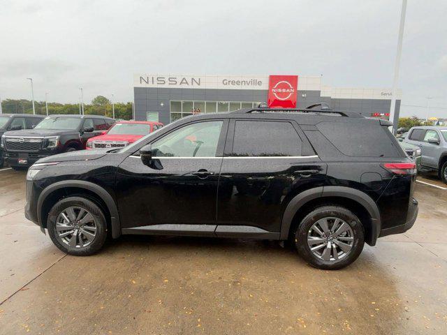 new 2025 Nissan Pathfinder car, priced at $33,991
