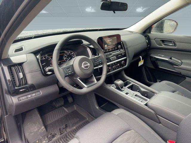 new 2025 Nissan Pathfinder car, priced at $33,991