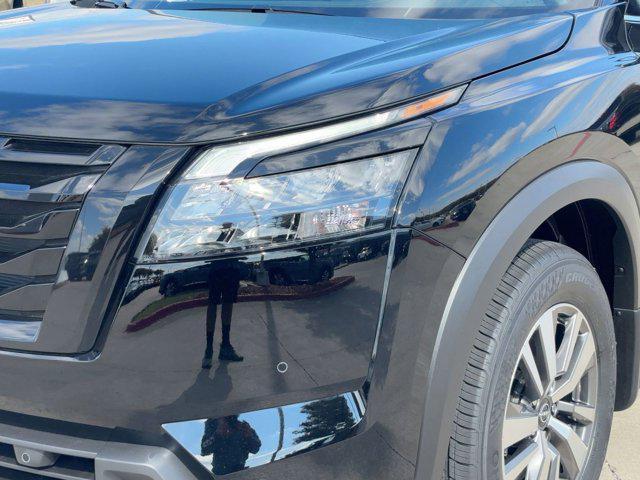 new 2025 Nissan Pathfinder car, priced at $36,591