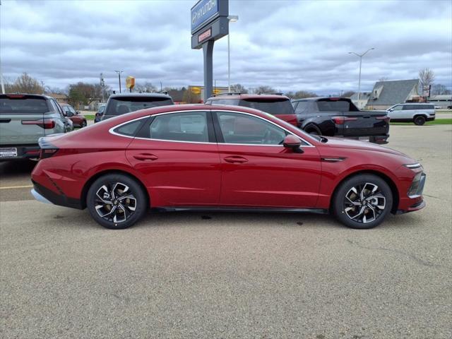 new 2025 Hyundai Sonata car, priced at $30,568