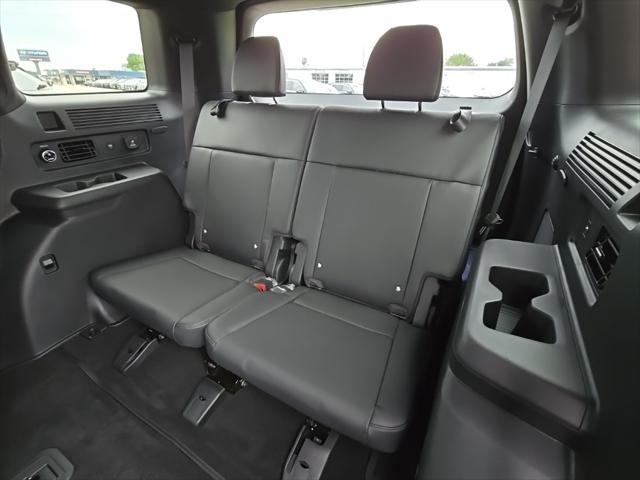 new 2025 Hyundai SANTA FE HEV car, priced at $49,925