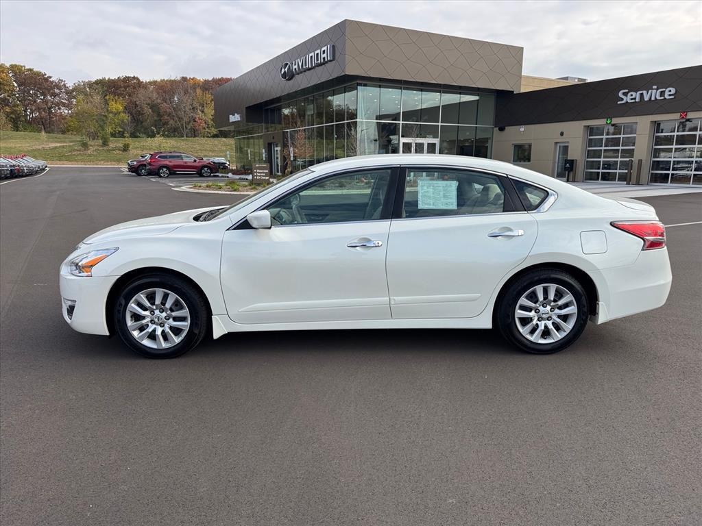 used 2014 Nissan Altima car, priced at $6,896
