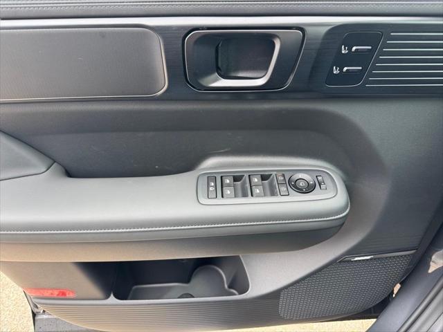 new 2025 Hyundai SANTA FE HEV car, priced at $49,925
