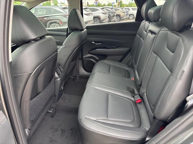 new 2025 Hyundai TUCSON Hybrid car, priced at $42,260