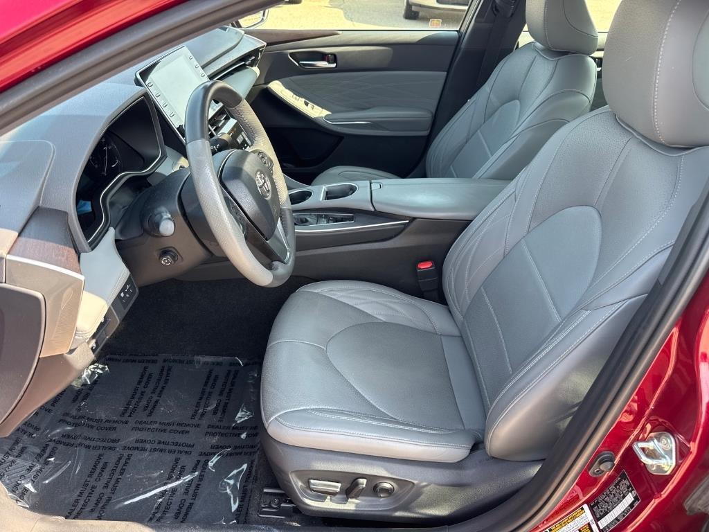 used 2019 Toyota Avalon Hybrid car, priced at $27,895