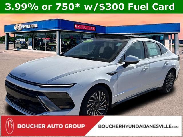 new 2025 Hyundai Sonata Hybrid car, priced at $37,875
