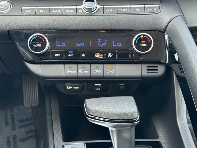 used 2024 Hyundai ELANTRA HEV car, priced at $24,326