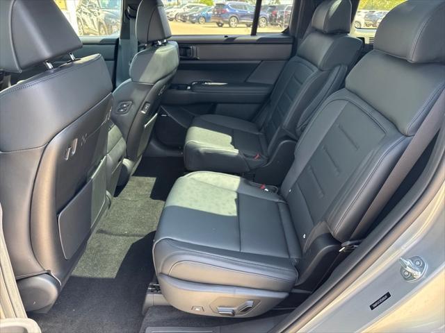 new 2025 Hyundai SANTA FE HEV car, priced at $49,625