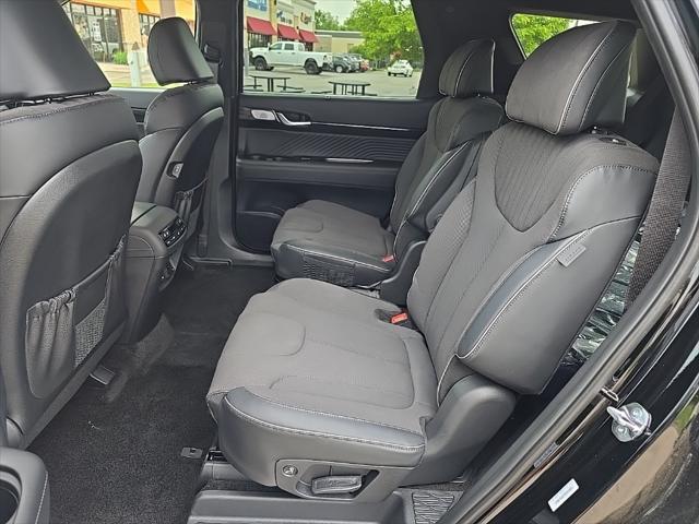 new 2025 Hyundai Palisade car, priced at $54,470