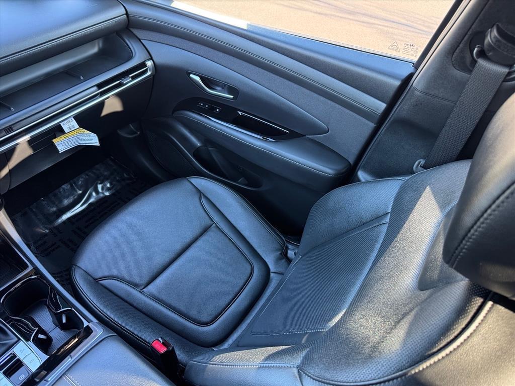 used 2025 Hyundai SANTA CRUZ car, priced at $32,560