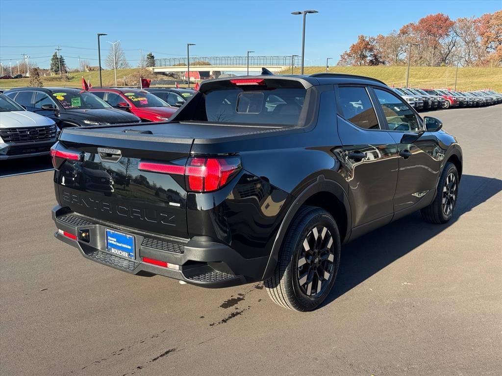 used 2025 Hyundai SANTA CRUZ car, priced at $32,560