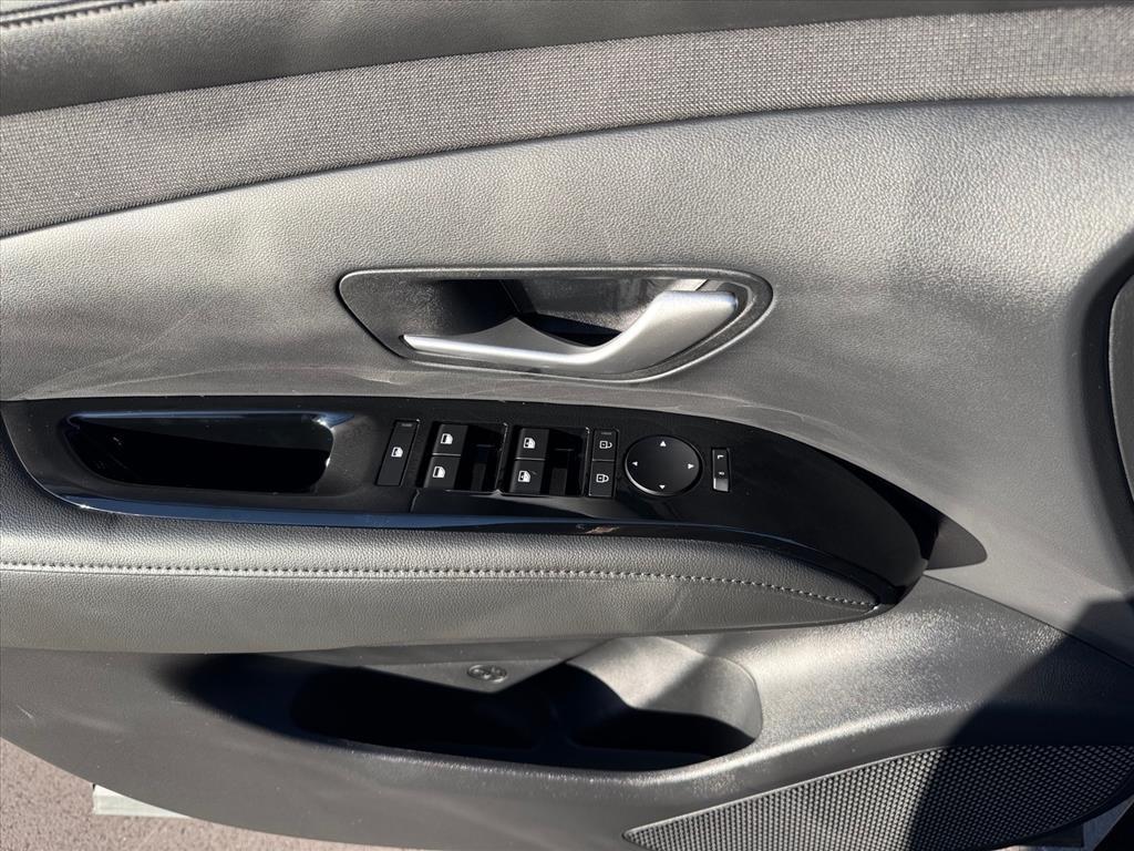 used 2025 Hyundai SANTA CRUZ car, priced at $32,560