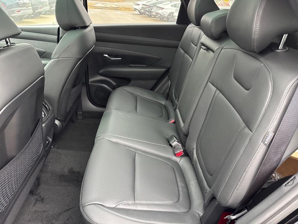 new 2025 Hyundai TUCSON Hybrid car, priced at $37,249