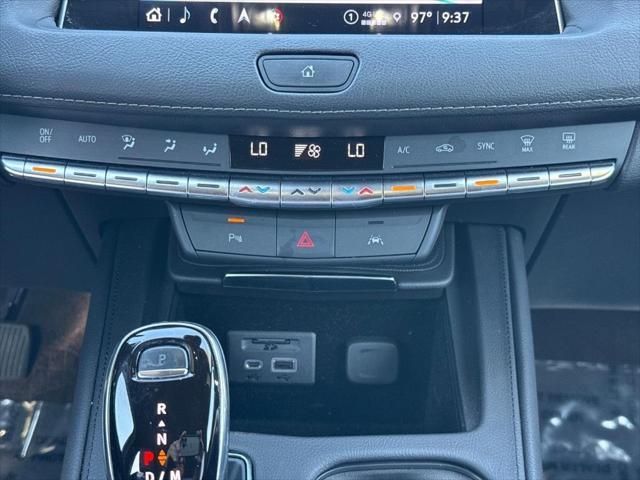 used 2022 Cadillac XT4 car, priced at $28,500