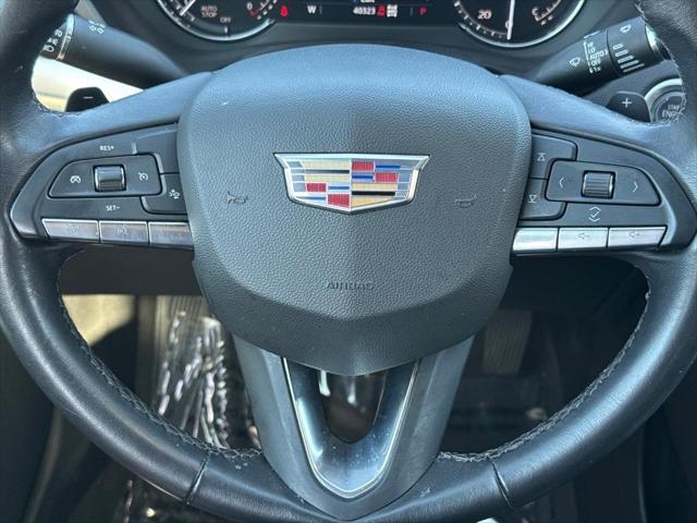 used 2022 Cadillac XT4 car, priced at $28,500
