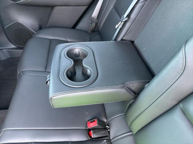used 2022 Cadillac XT4 car, priced at $28,500