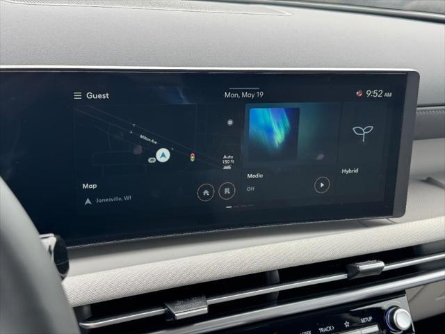 new 2025 Hyundai TUCSON Hybrid car, priced at $41,745