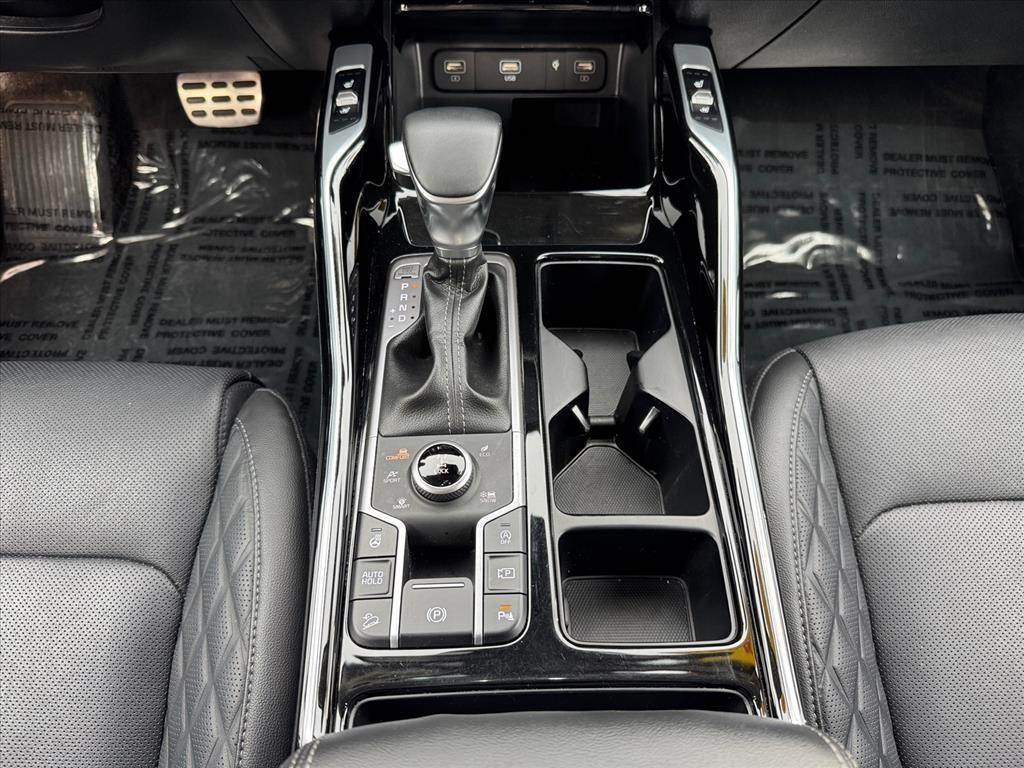 used 2023 Kia Sorento car, priced at $35,995