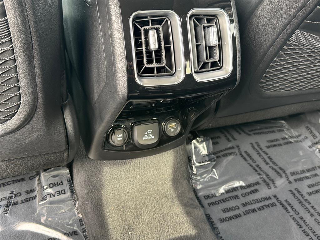 used 2023 Kia Sorento car, priced at $35,995