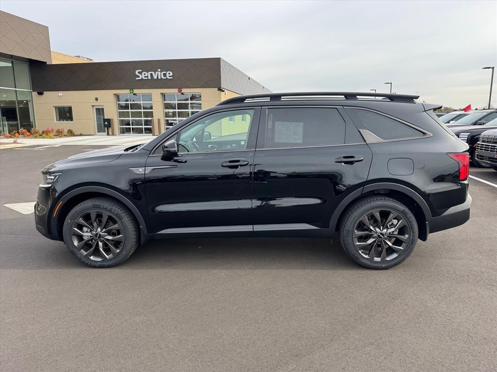 used 2023 Kia Sorento car, priced at $35,995
