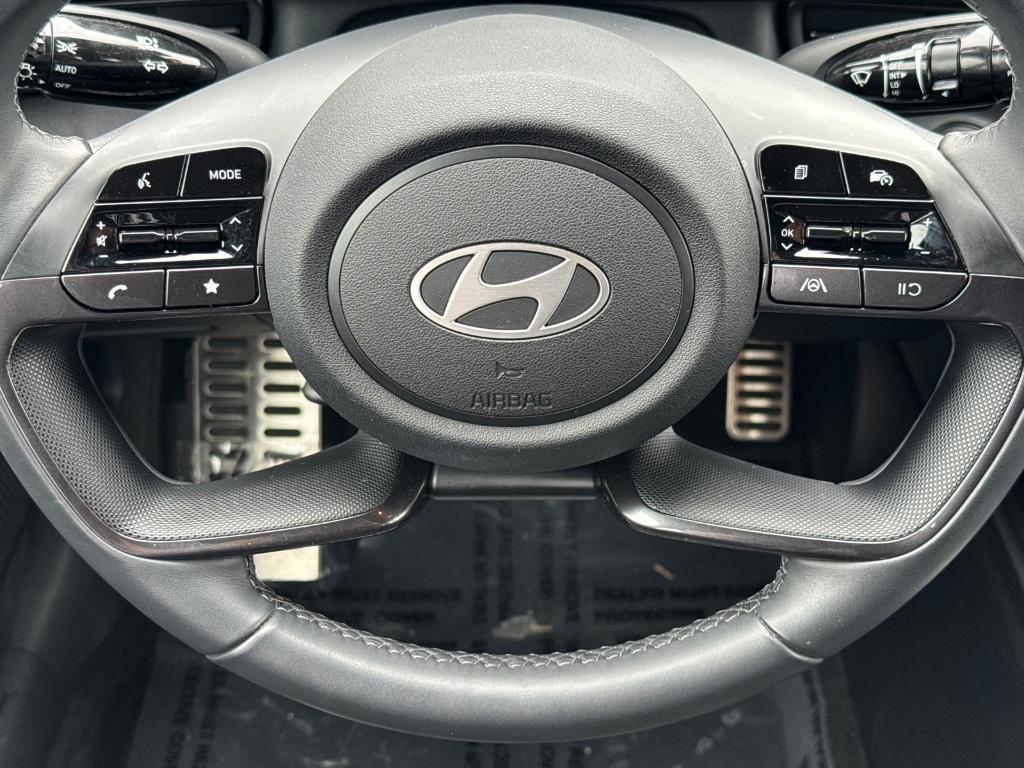used 2025 Hyundai Elantra car, priced at $21,636