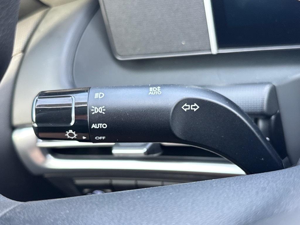 new 2025 Hyundai SANTA CRUZ car, priced at $30,556